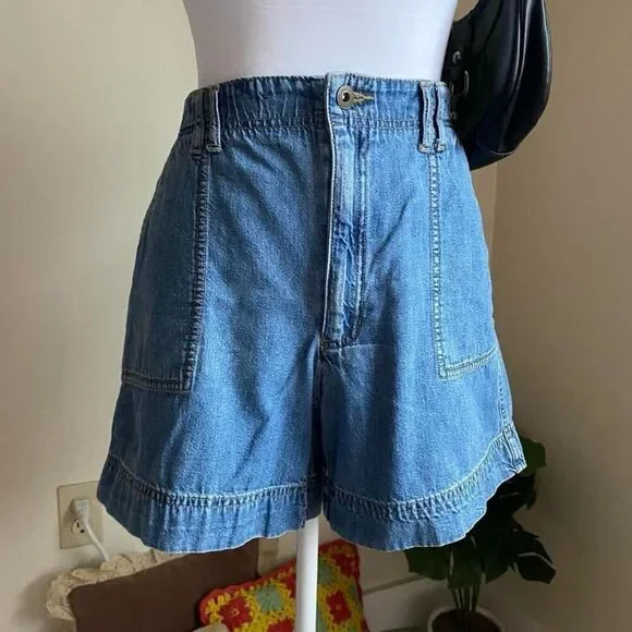 SOLD Liz Claiborne denim shortsSOLD - Picture 7 of 8